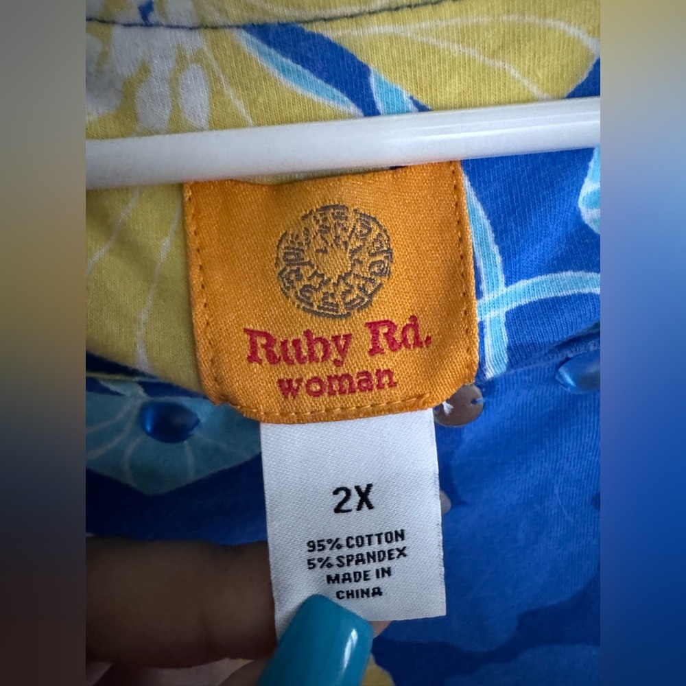 Ruby Rd. Size 2x Floral Blouse - image 4